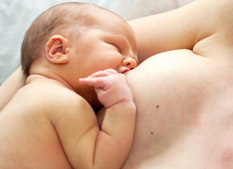 ¿Cómo influye el estrés en la lactancia materna?